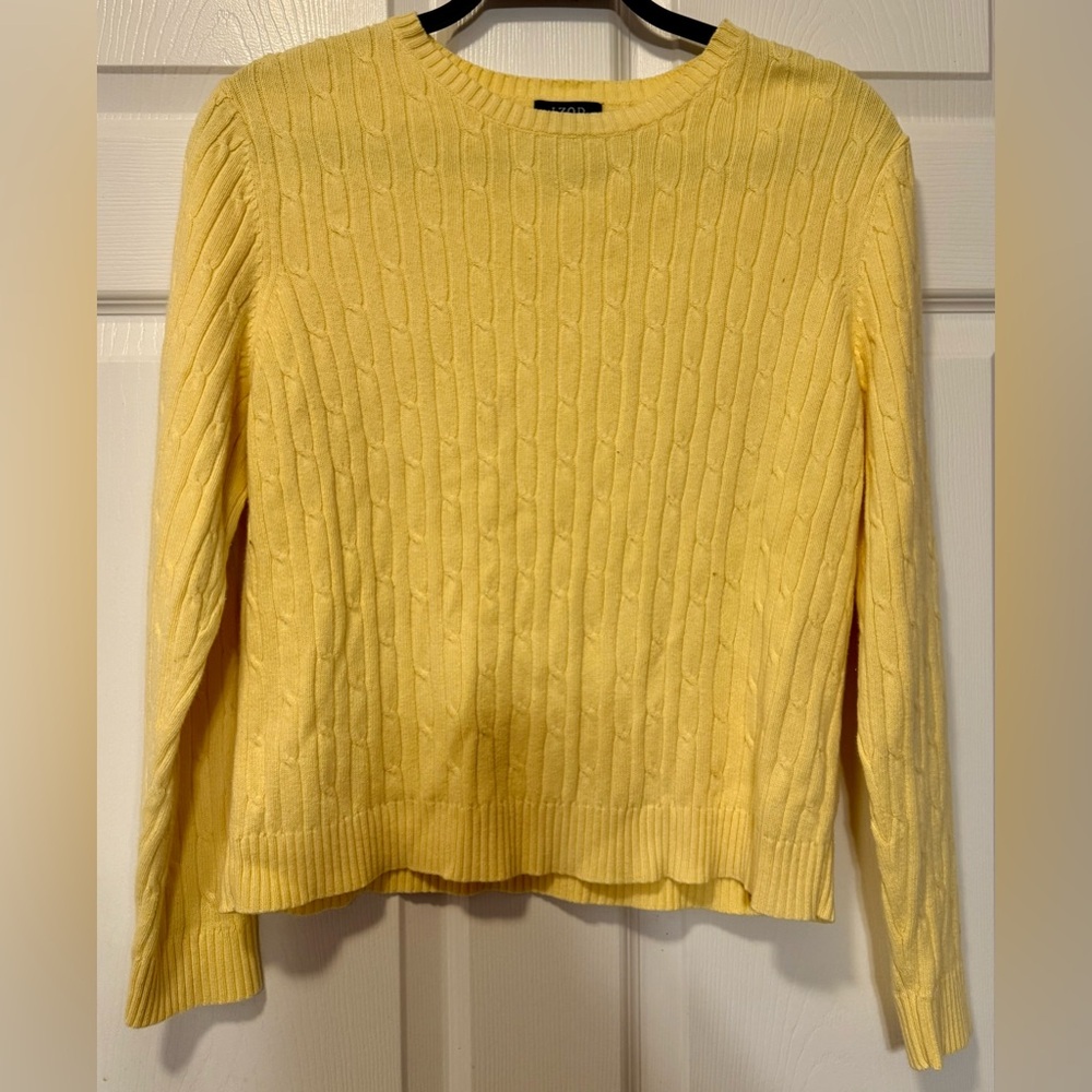 IZOD 100% Cotton Pastel Yellow Preppy Cable Knit Sweater Large - Picture 2 of 10